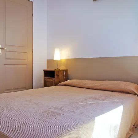Appartement Club Benista T2 By Interhome LʼÎle-Rousse