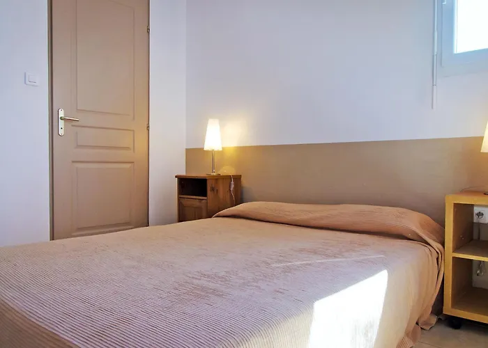 Appartement Club Benista T2 By Interhome LʼÎle-Rousse